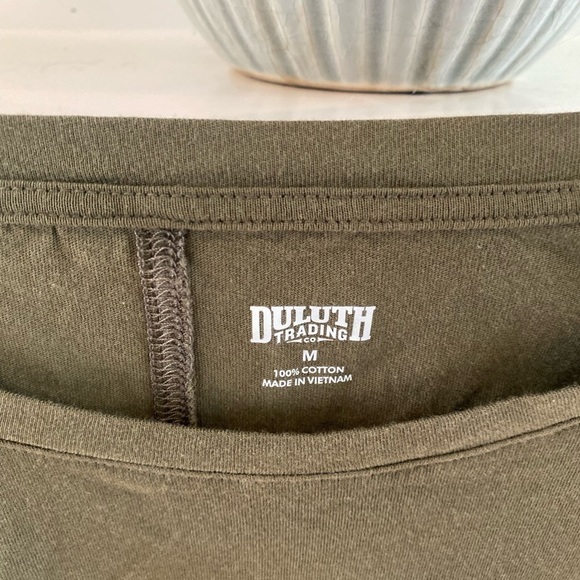 WOMENS Duluth Trading Co Olive Green Fitted Long Sleeve Shirt Medium - Picture 2 of 3